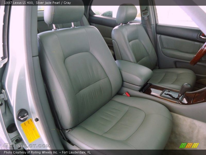 Front Seat of 1997 LS 400