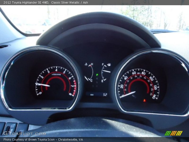 Classic Silver Metallic / Ash 2012 Toyota Highlander SE 4WD
