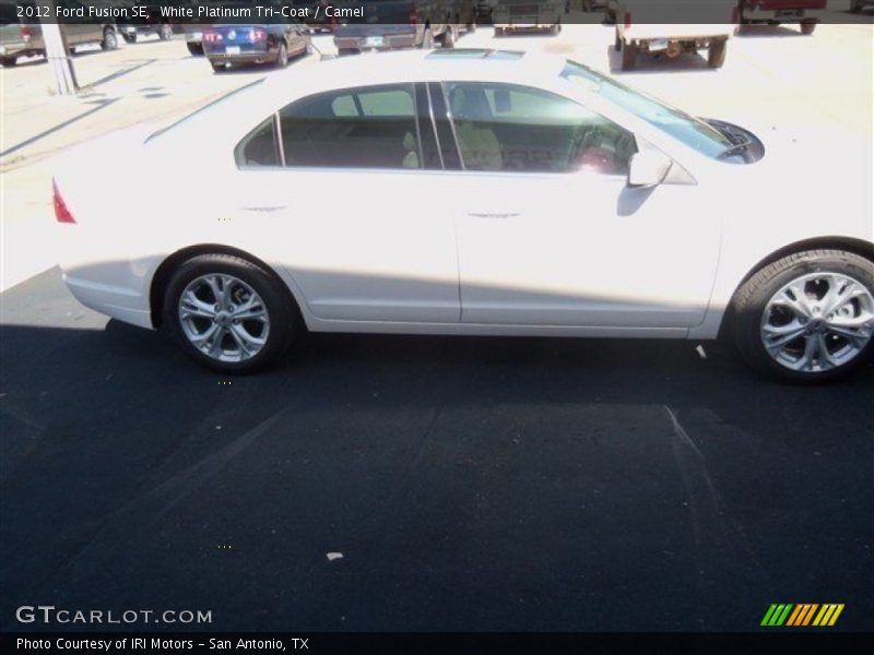 White Platinum Tri-Coat / Camel 2012 Ford Fusion SE