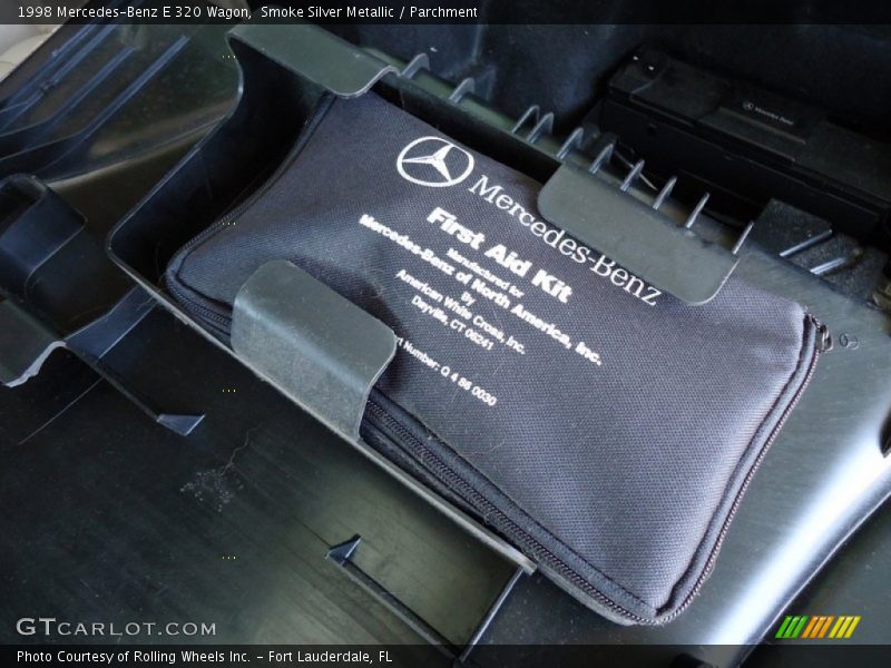 Smoke Silver Metallic / Parchment 1998 Mercedes-Benz E 320 Wagon