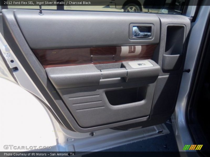 Ingot Silver Metallic / Charcoal Black 2012 Ford Flex SEL