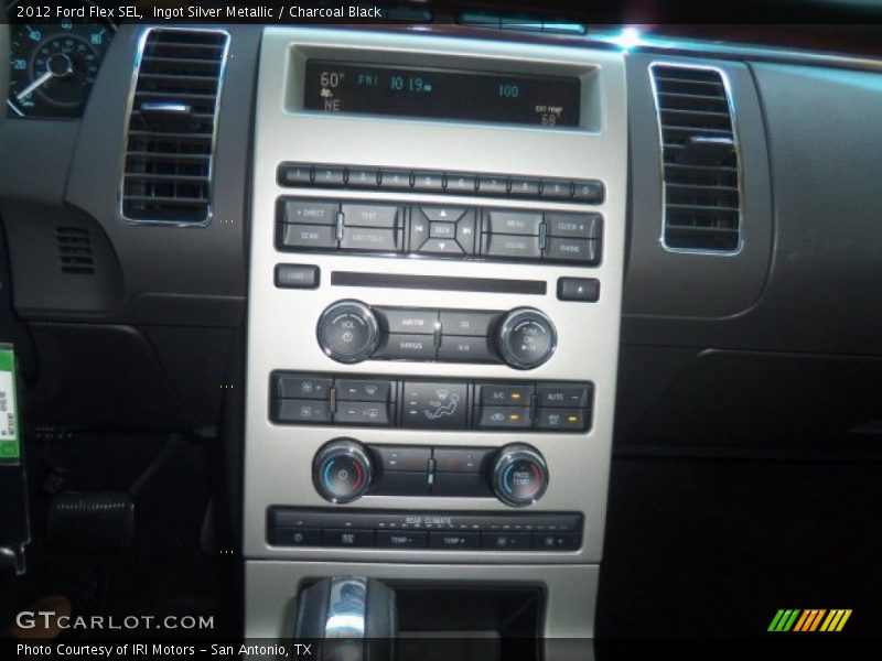 Ingot Silver Metallic / Charcoal Black 2012 Ford Flex SEL