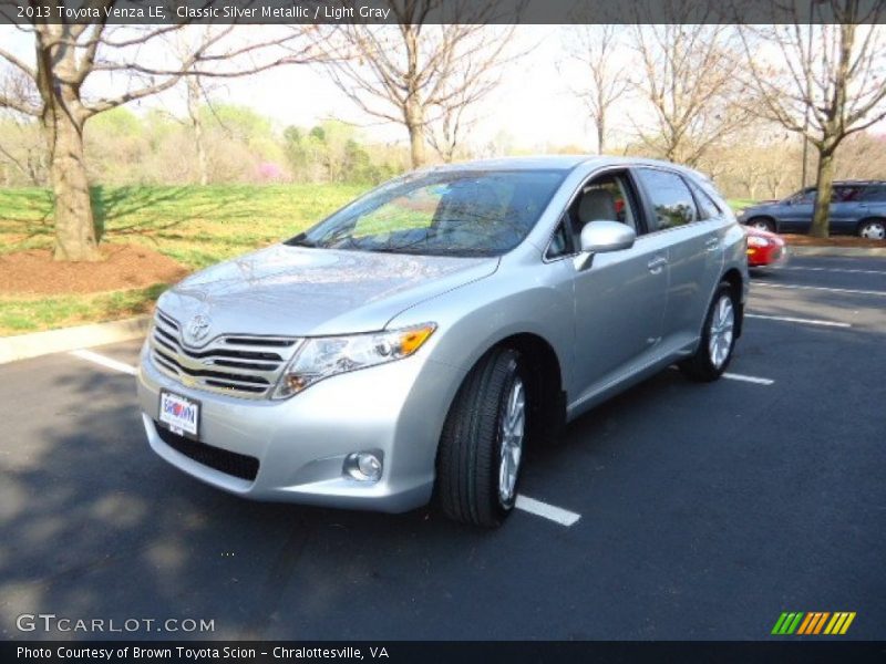 Classic Silver Metallic / Light Gray 2013 Toyota Venza LE