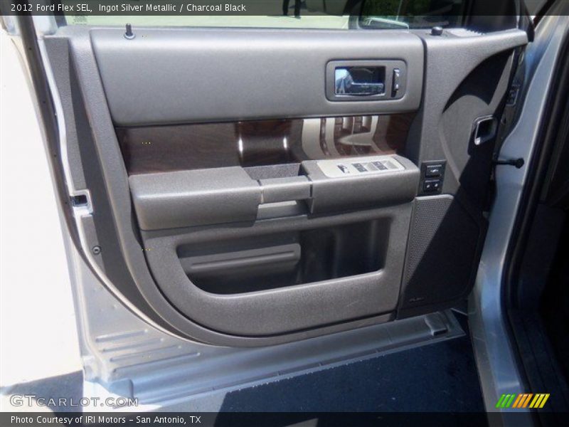Ingot Silver Metallic / Charcoal Black 2012 Ford Flex SEL