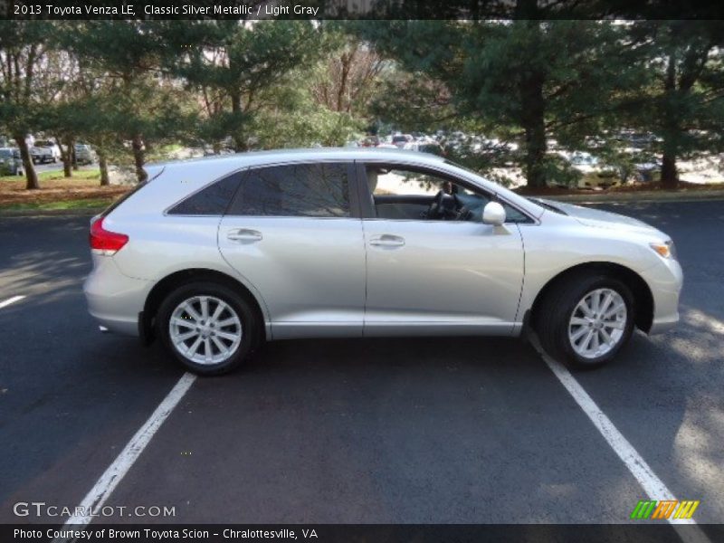 Classic Silver Metallic / Light Gray 2013 Toyota Venza LE