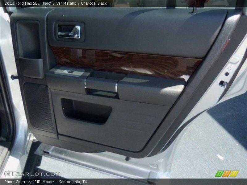 Ingot Silver Metallic / Charcoal Black 2012 Ford Flex SEL