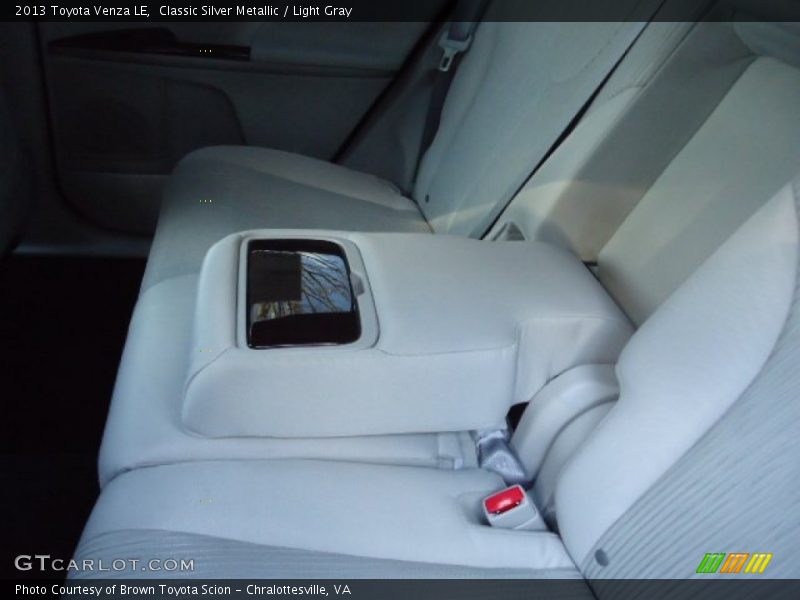 Classic Silver Metallic / Light Gray 2013 Toyota Venza LE