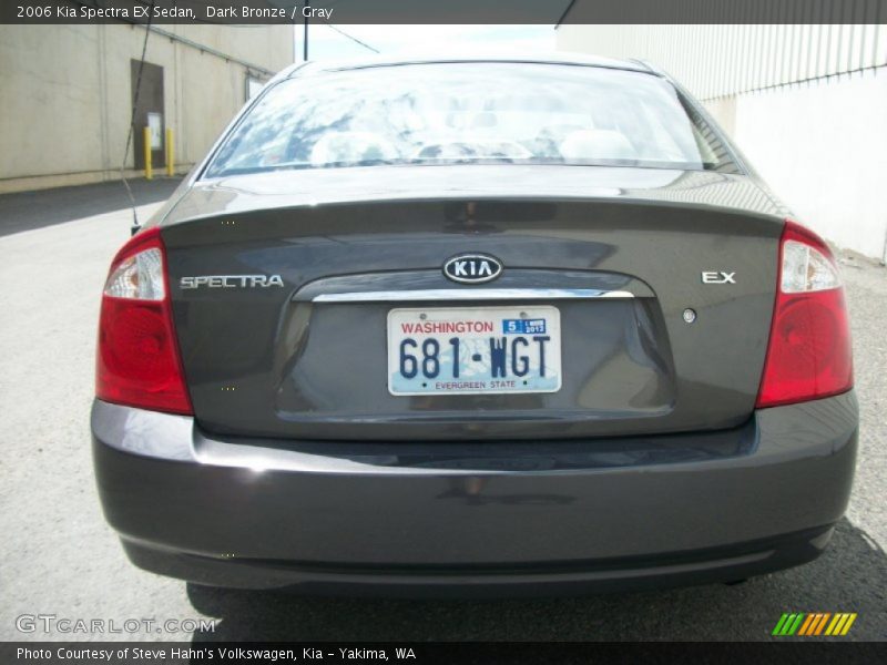 Dark Bronze / Gray 2006 Kia Spectra EX Sedan