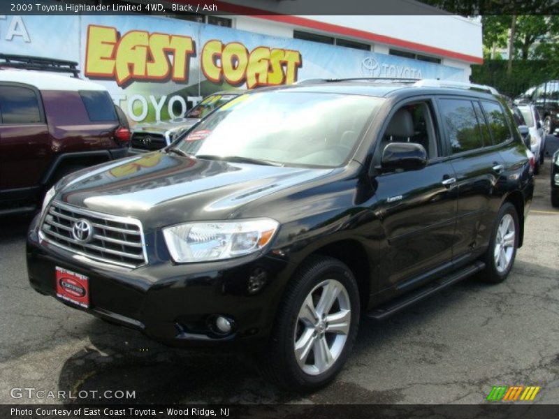 Black / Ash 2009 Toyota Highlander Limited 4WD