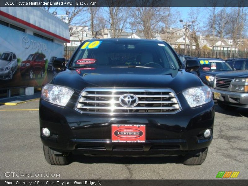 Black / Ash 2010 Toyota Highlander Limited 4WD