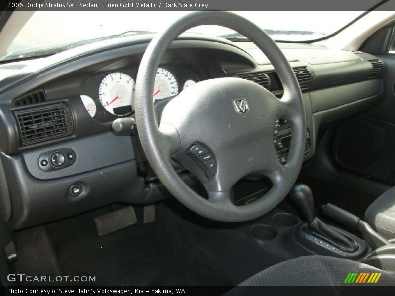 Linen Gold Metallic / Dark Slate Grey 2006 Dodge Stratus SXT Sedan