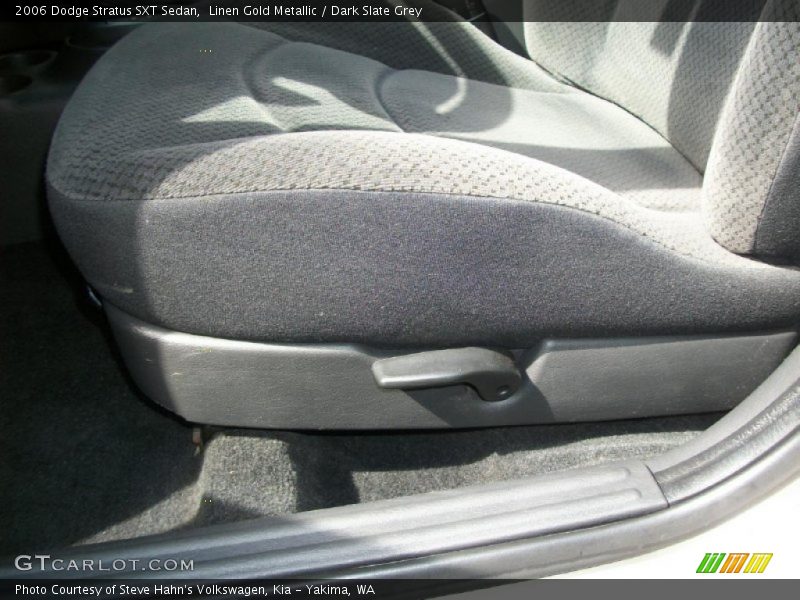 Linen Gold Metallic / Dark Slate Grey 2006 Dodge Stratus SXT Sedan