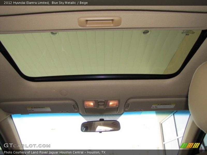Sunroof of 2012 Elantra Limited