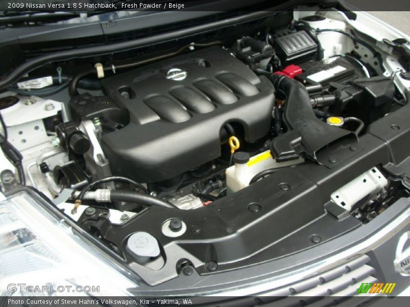 Fresh Powder / Beige 2009 Nissan Versa 1.8 S Hatchback