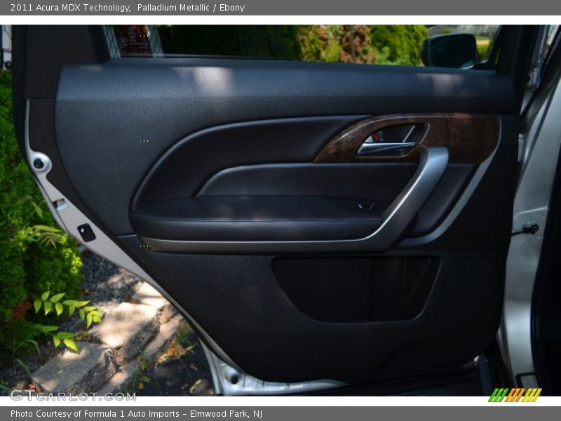 Palladium Metallic / Ebony 2011 Acura MDX Technology