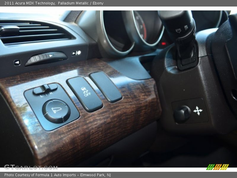 Palladium Metallic / Ebony 2011 Acura MDX Technology