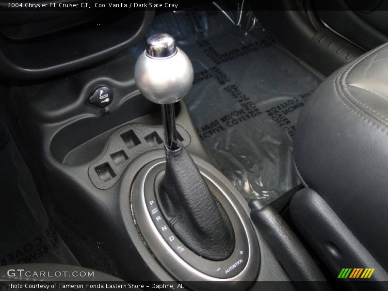 Cool Vanilla / Dark Slate Gray 2004 Chrysler PT Cruiser GT