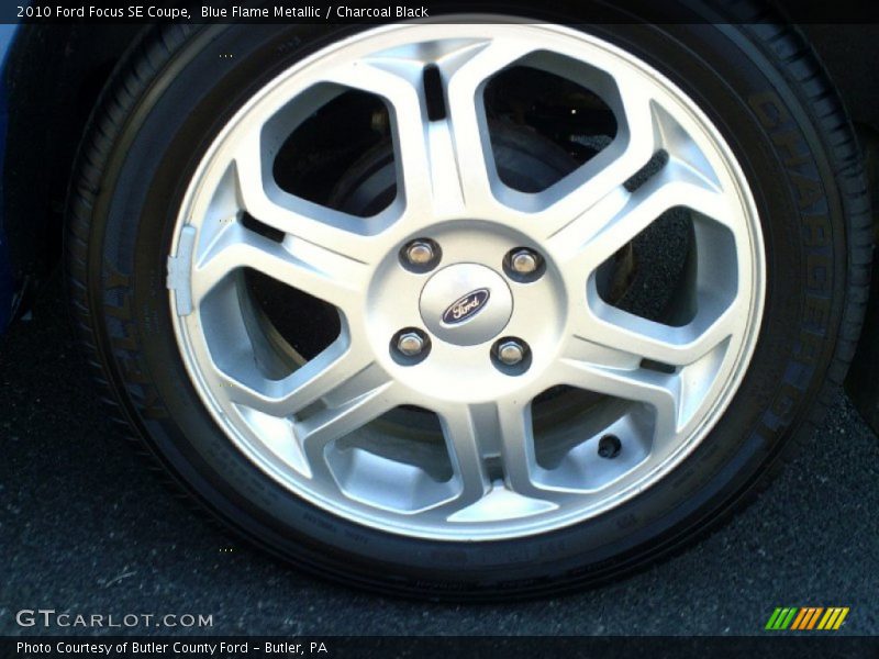 Blue Flame Metallic / Charcoal Black 2010 Ford Focus SE Coupe
