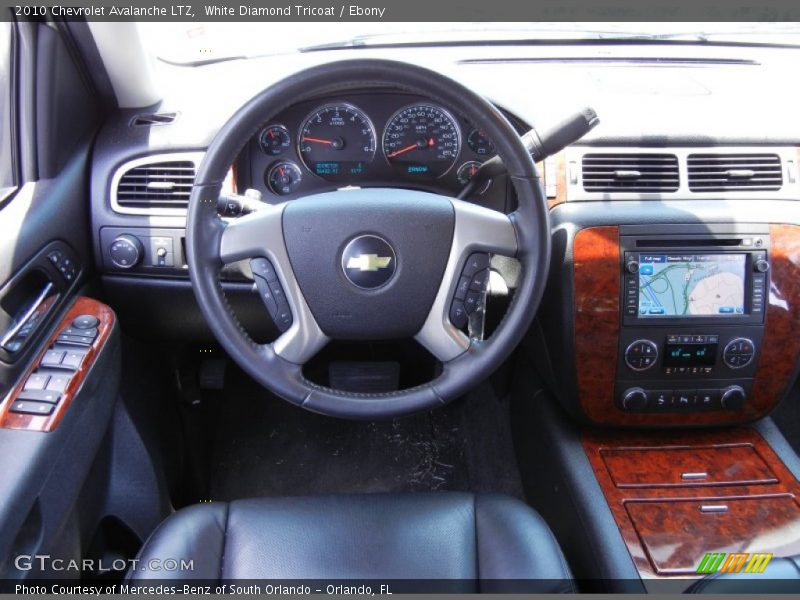 White Diamond Tricoat / Ebony 2010 Chevrolet Avalanche LTZ