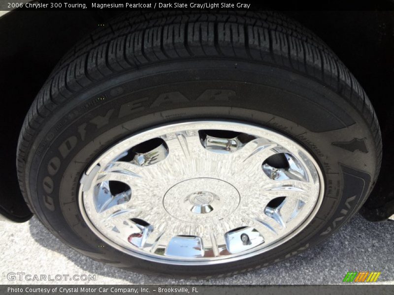 Magnesium Pearlcoat / Dark Slate Gray/Light Slate Gray 2006 Chrysler 300 Touring
