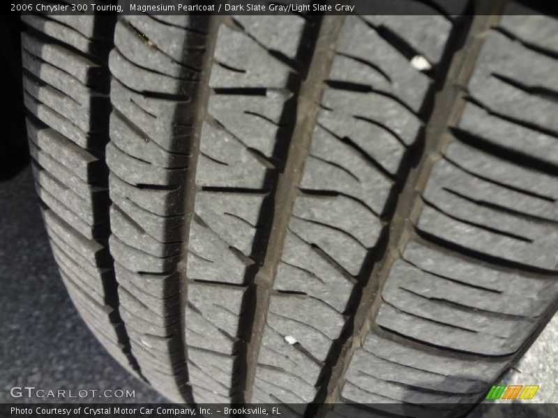 Magnesium Pearlcoat / Dark Slate Gray/Light Slate Gray 2006 Chrysler 300 Touring