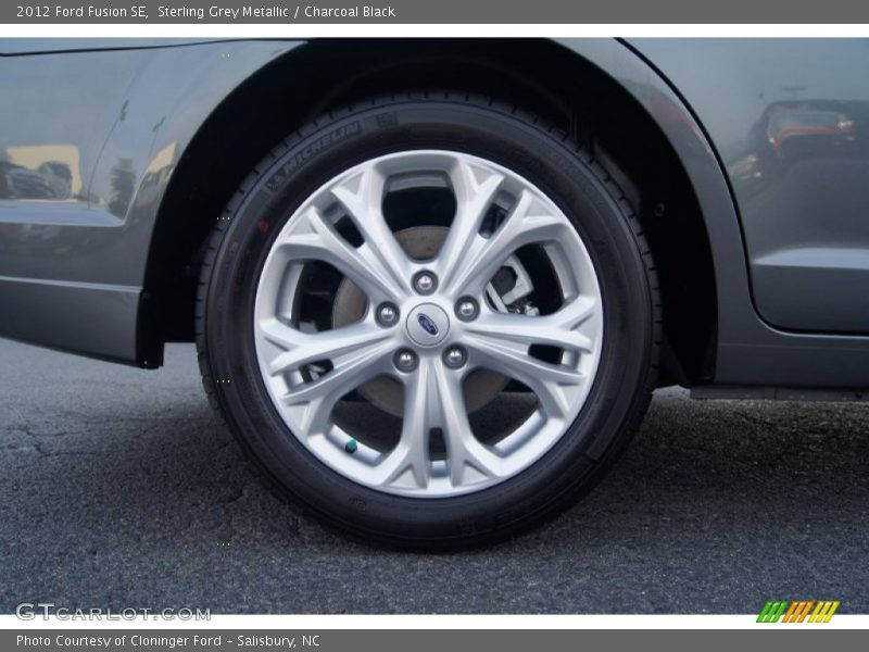 Sterling Grey Metallic / Charcoal Black 2012 Ford Fusion SE