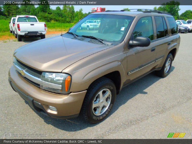Front 3/4 View of 2002 TrailBlazer LT