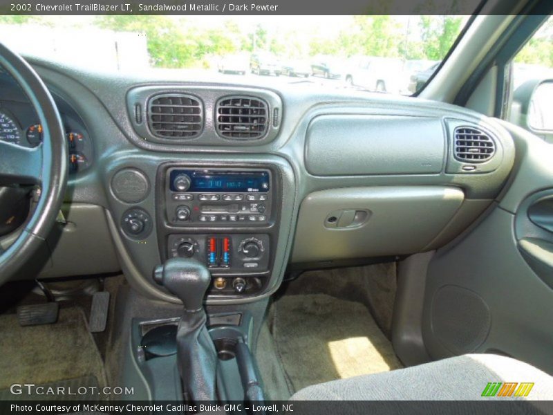Sandalwood Metallic / Dark Pewter 2002 Chevrolet TrailBlazer LT
