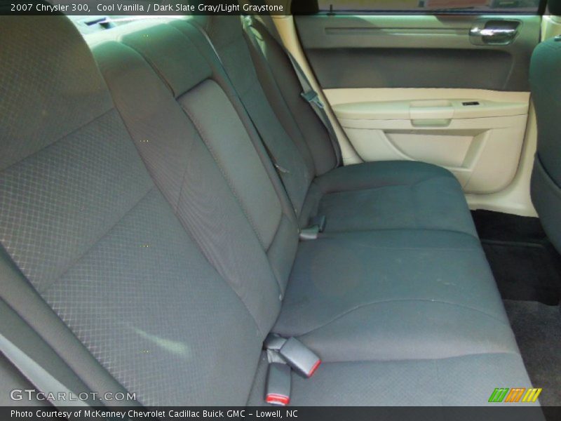 Cool Vanilla / Dark Slate Gray/Light Graystone 2007 Chrysler 300