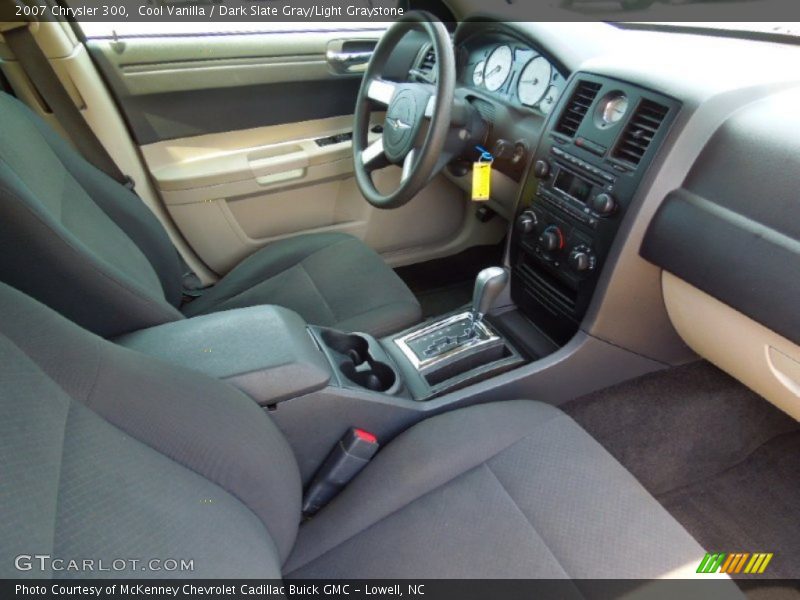Cool Vanilla / Dark Slate Gray/Light Graystone 2007 Chrysler 300