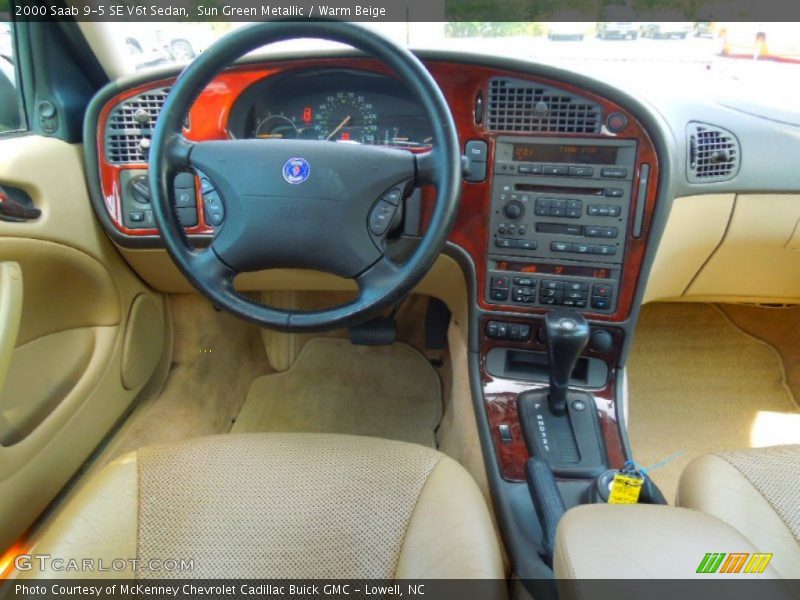 Dashboard of 2000 9-5 SE V6t Sedan