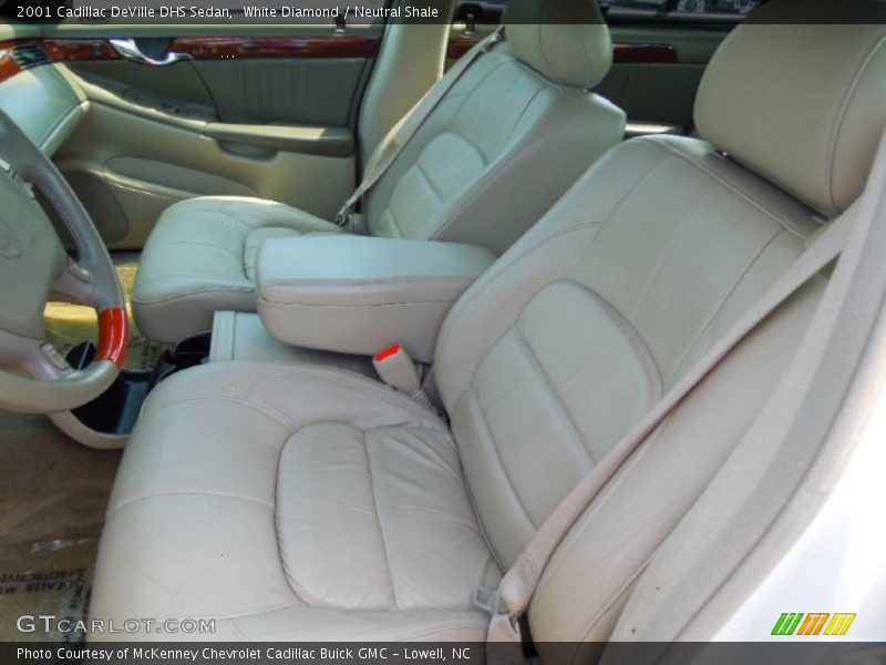 White Diamond / Neutral Shale 2001 Cadillac DeVille DHS Sedan