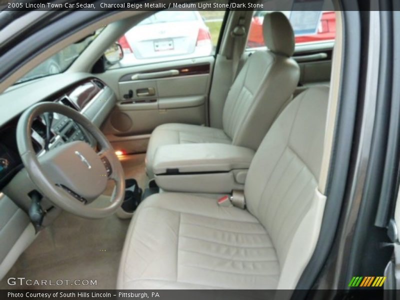 Charcoal Beige Metallic / Medium Light Stone/Dark Stone 2005 Lincoln Town Car Sedan