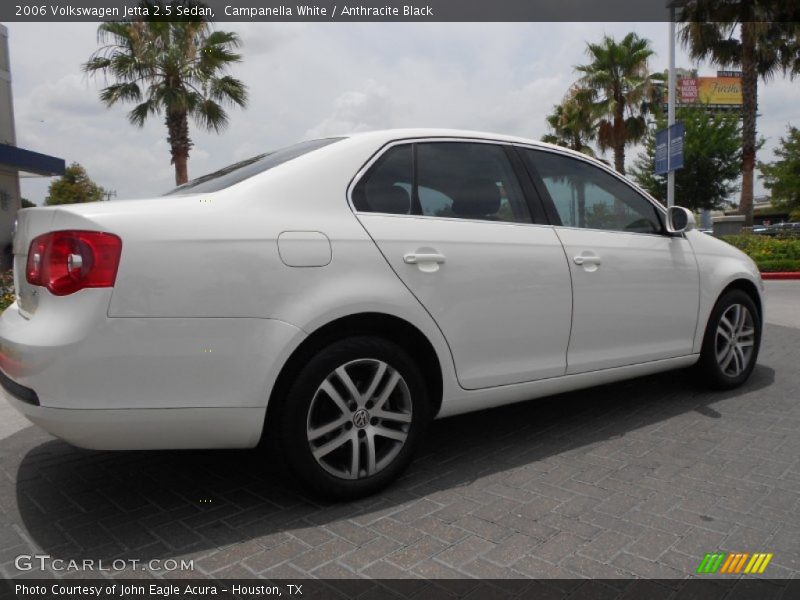 Campanella White / Anthracite Black 2006 Volkswagen Jetta 2.5 Sedan