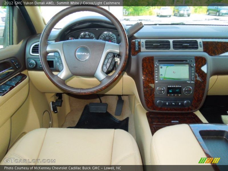 Summit White / Cocoa/Light Cashmere 2012 GMC Yukon Denali AWD