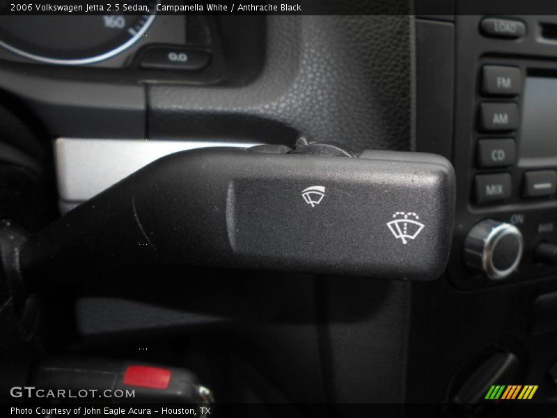 Campanella White / Anthracite Black 2006 Volkswagen Jetta 2.5 Sedan