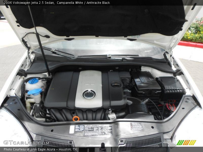 Campanella White / Anthracite Black 2006 Volkswagen Jetta 2.5 Sedan