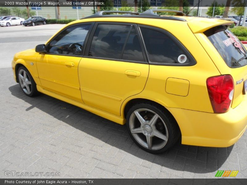 Vivid Yellow / Off Black 2003 Mazda Protege 5 Wagon