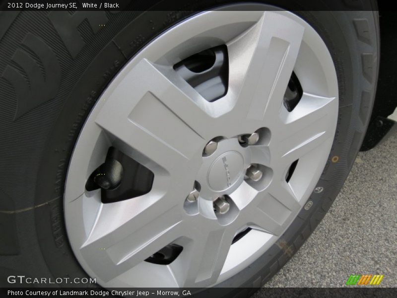 White / Black 2012 Dodge Journey SE