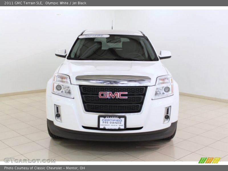 Olympic White / Jet Black 2011 GMC Terrain SLE