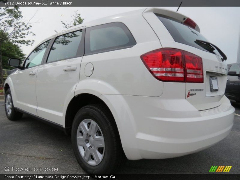 White / Black 2012 Dodge Journey SE