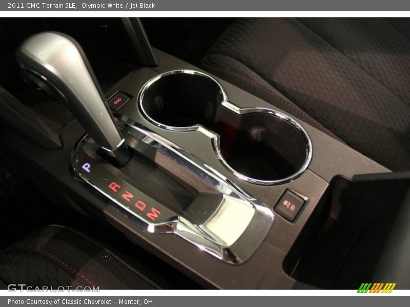 Olympic White / Jet Black 2011 GMC Terrain SLE
