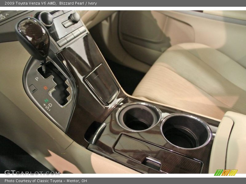 Blizzard Pearl / Ivory 2009 Toyota Venza V6 AWD