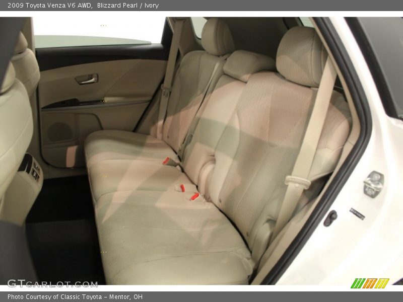 Blizzard Pearl / Ivory 2009 Toyota Venza V6 AWD