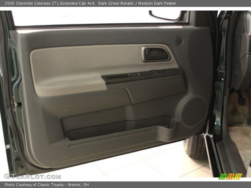 Dark Green Metallic / Medium Dark Pewter 2005 Chevrolet Colorado Z71 Extended Cab 4x4