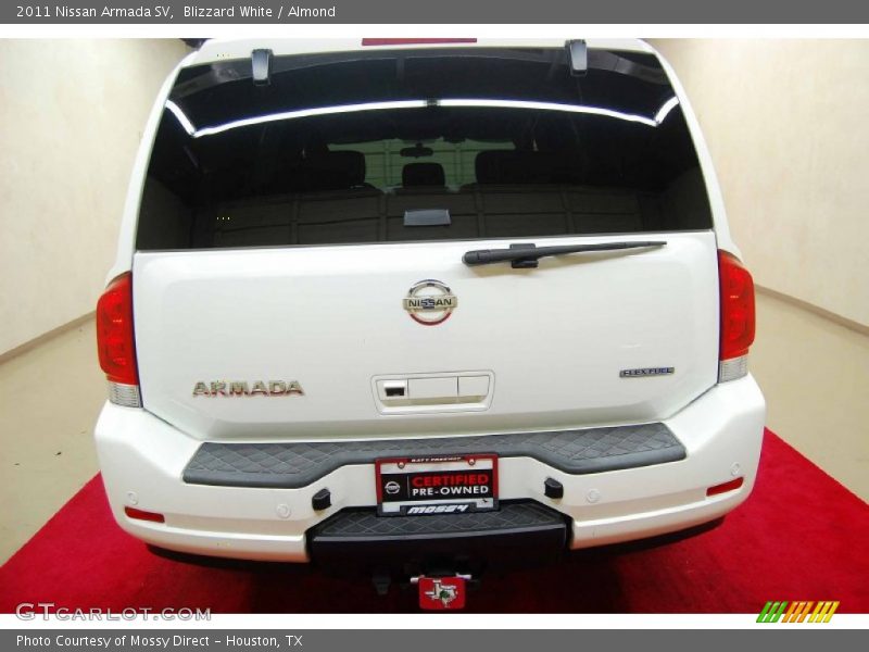 Blizzard White / Almond 2011 Nissan Armada SV