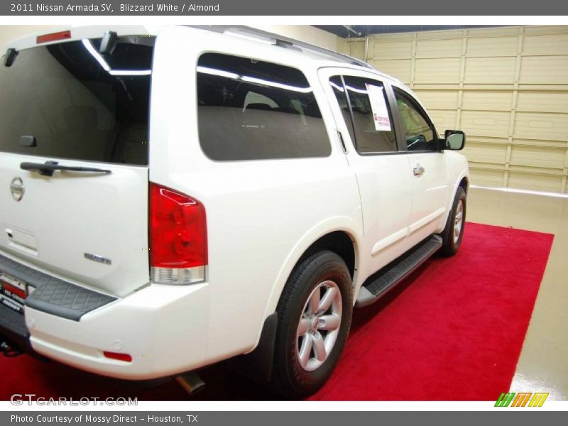 Blizzard White / Almond 2011 Nissan Armada SV