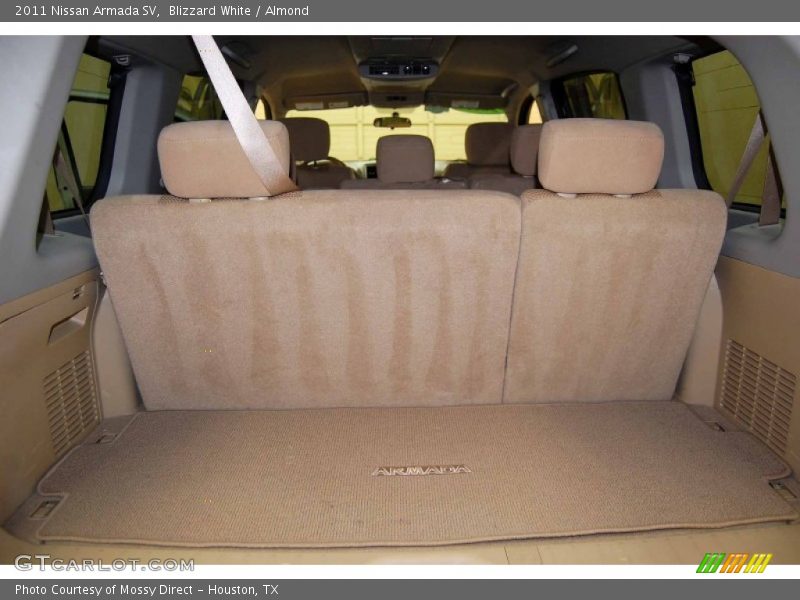 Blizzard White / Almond 2011 Nissan Armada SV