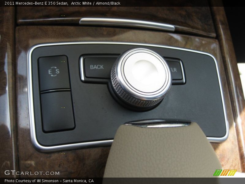 Arctic White / Almond/Black 2011 Mercedes-Benz E 350 Sedan