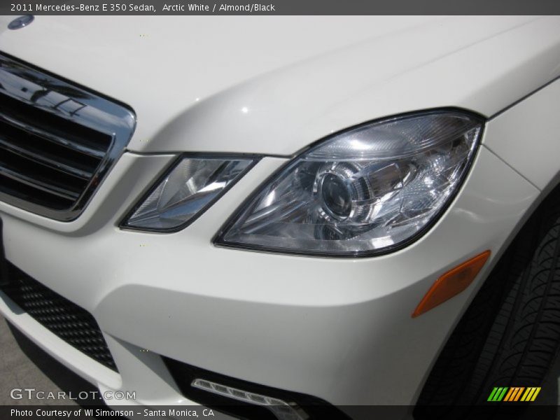 Arctic White / Almond/Black 2011 Mercedes-Benz E 350 Sedan